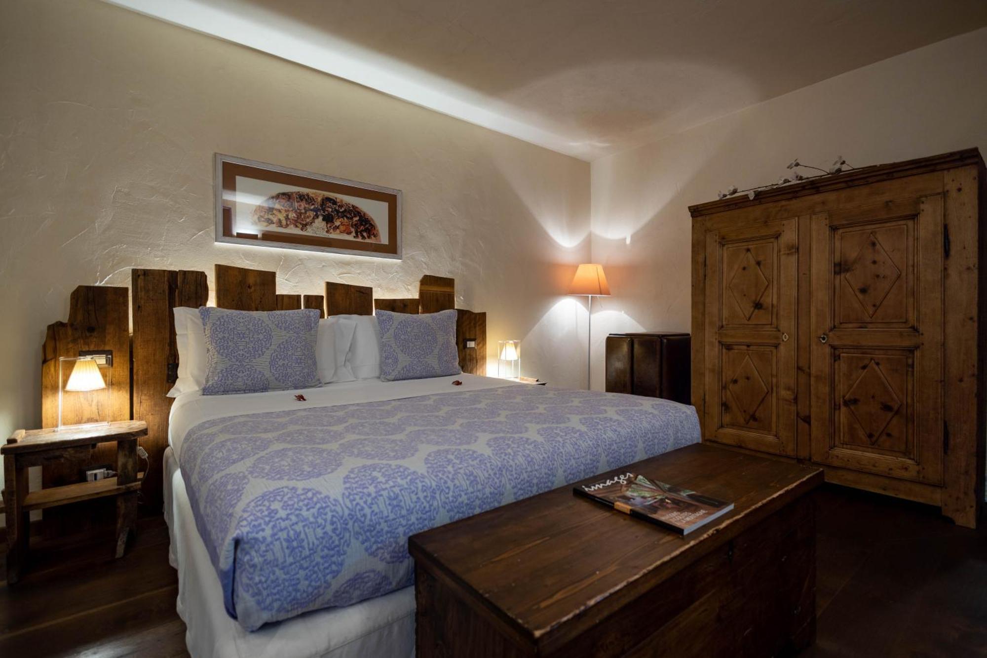 Domus Antica 2*